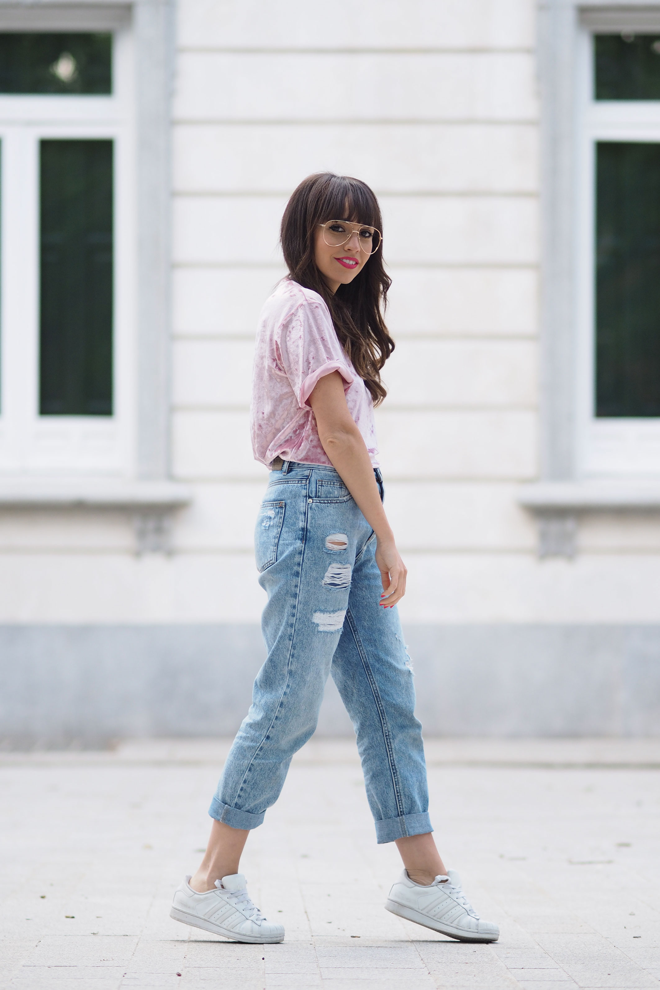 PINK VELVET TOP: SPRING OUTFIT